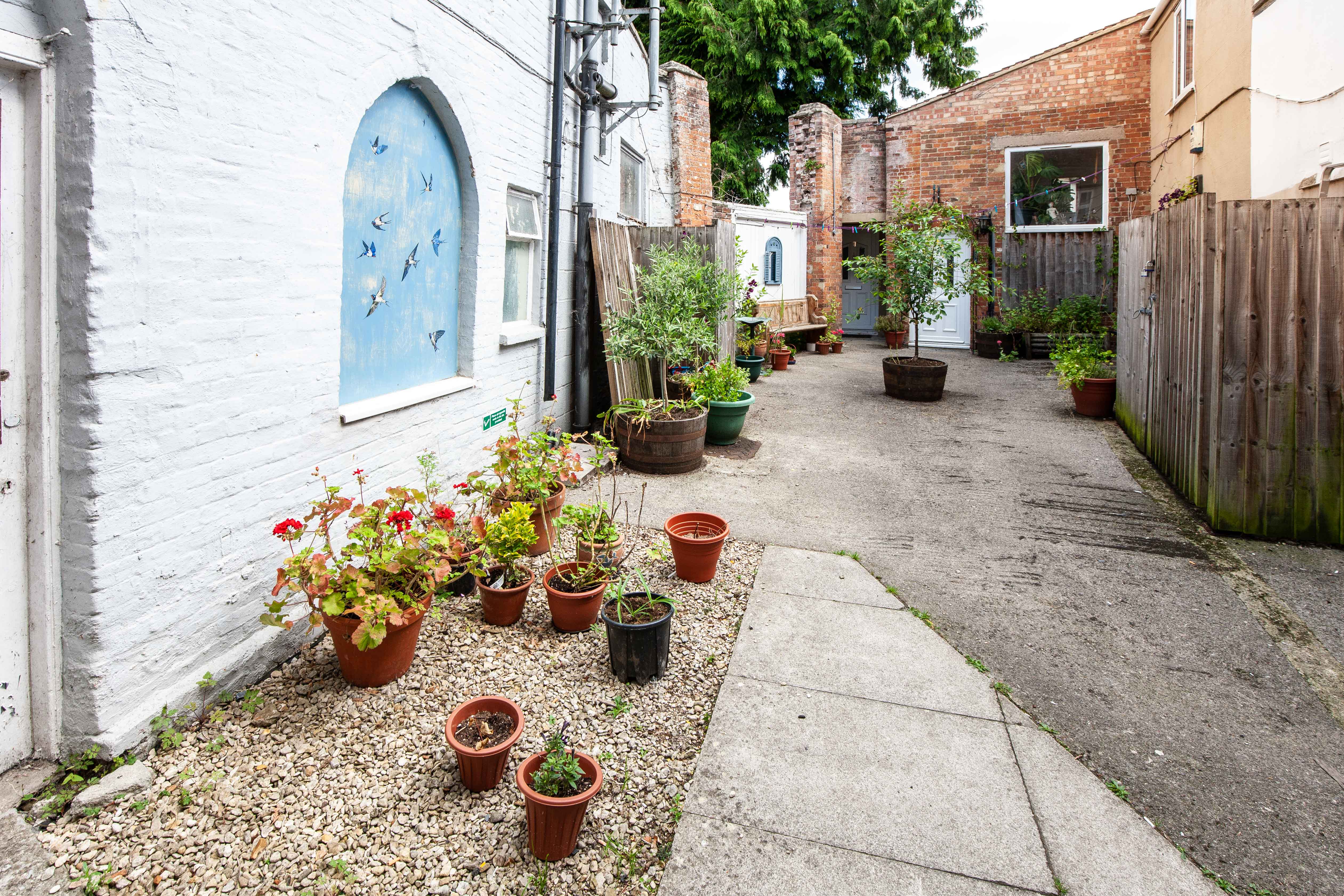 11b Market Place, Warminster, Wiltshire, BA12 9AY