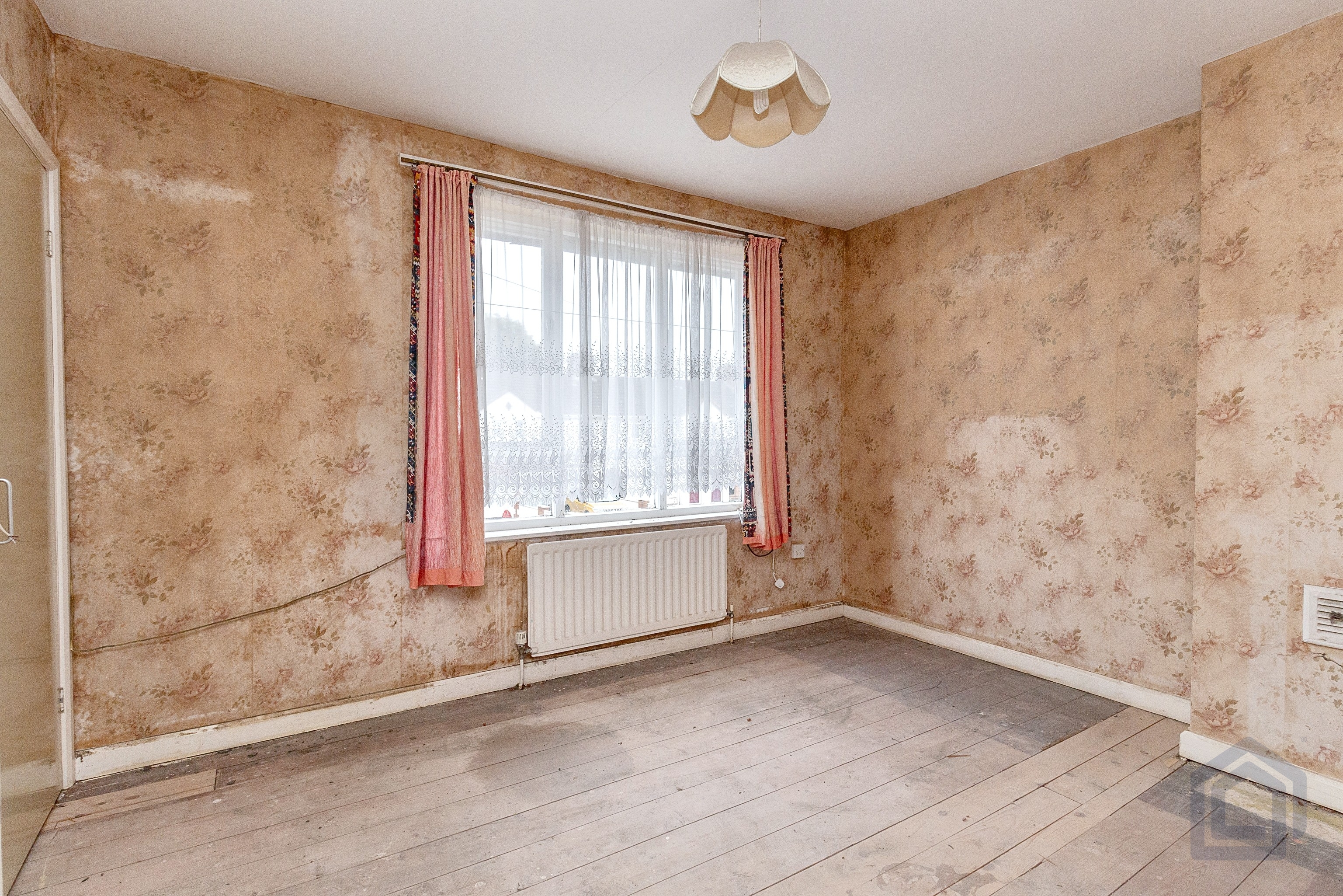 Myatt Avenue, Wolverhampton, West Midlands, WV2 2ED