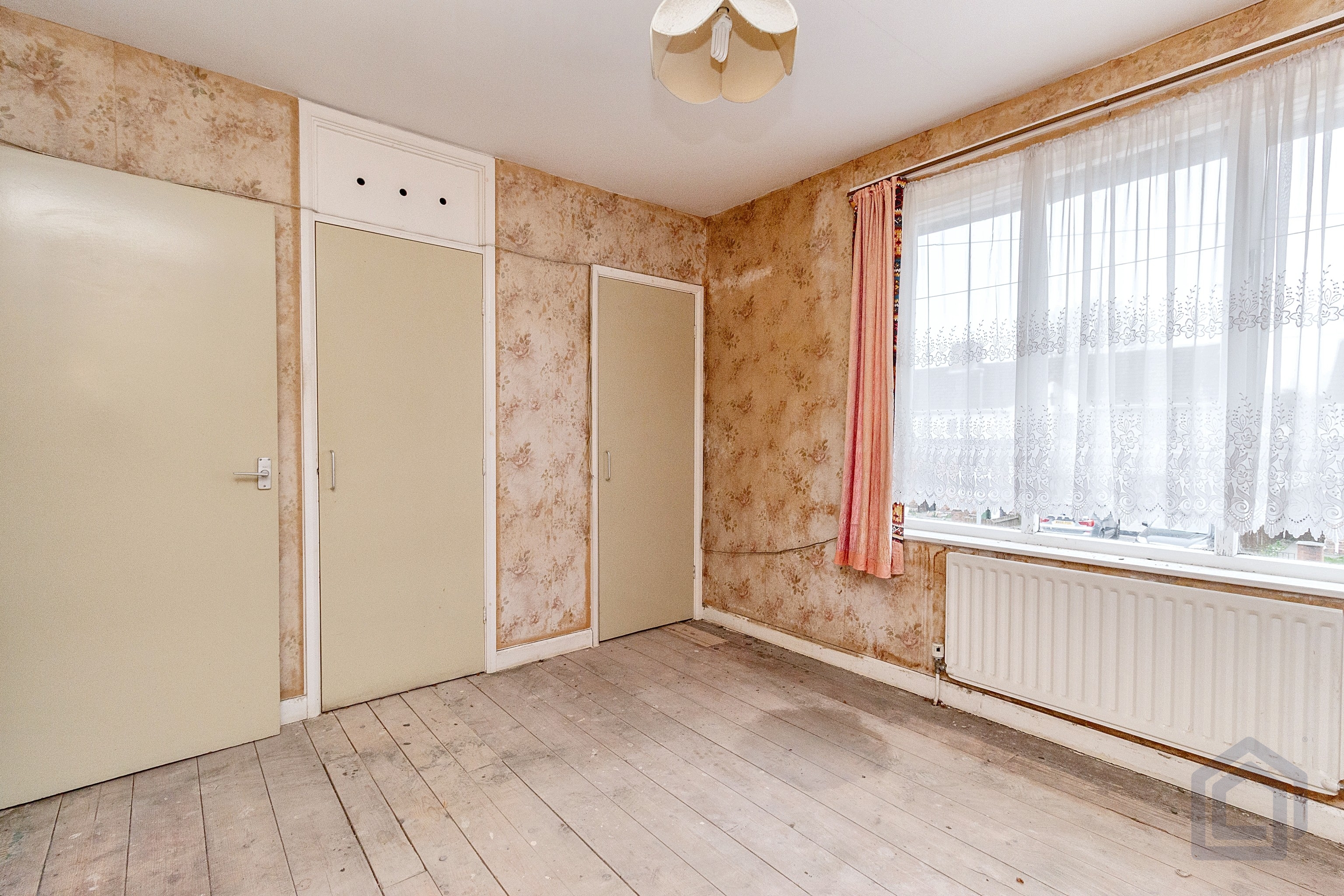 Myatt Avenue, Wolverhampton, West Midlands, WV2 2ED