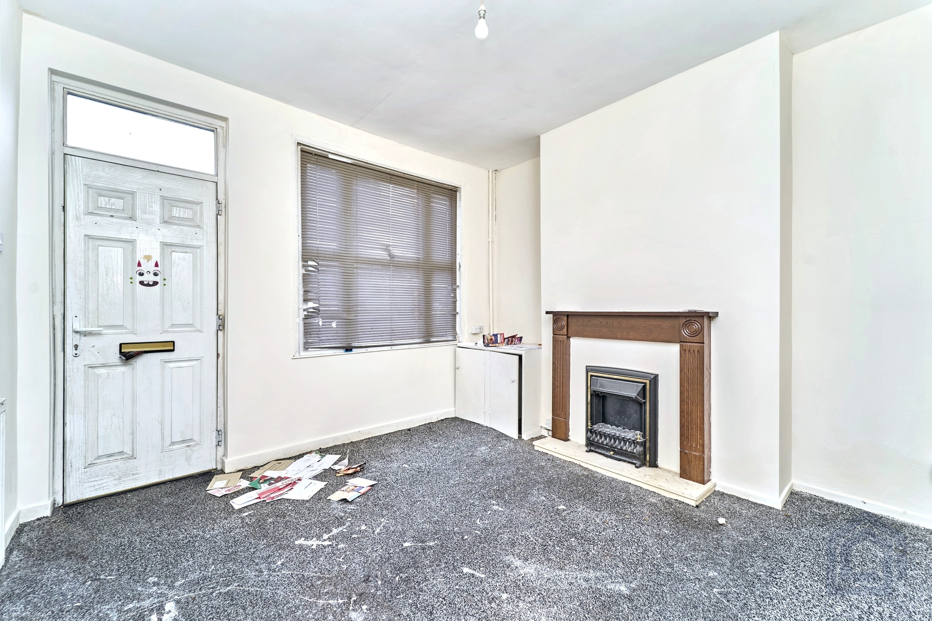 High Road, Willenhall, West Midlands, WV12 4JR