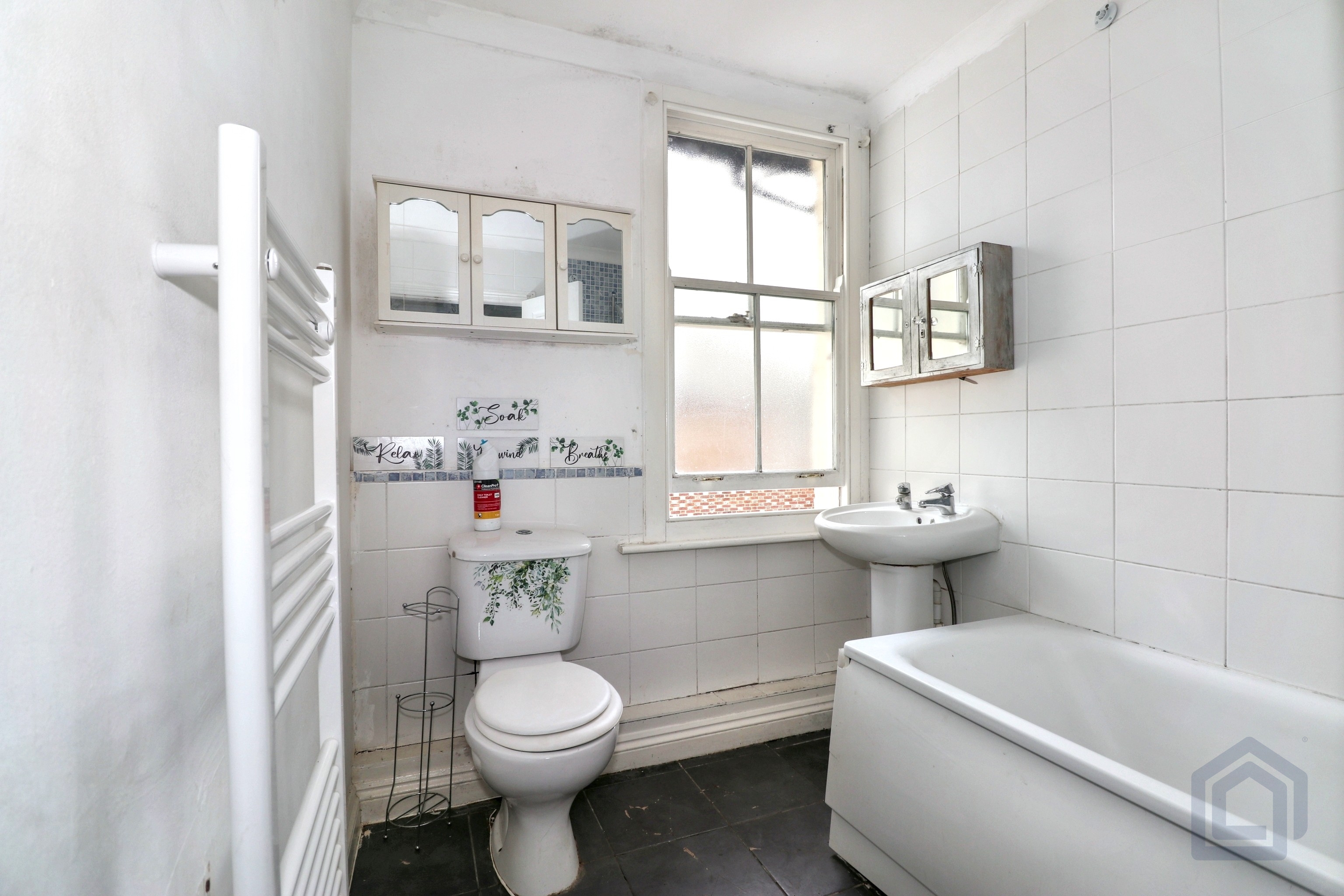 Wincheap, Canterbury, Kent, CT1 3SE