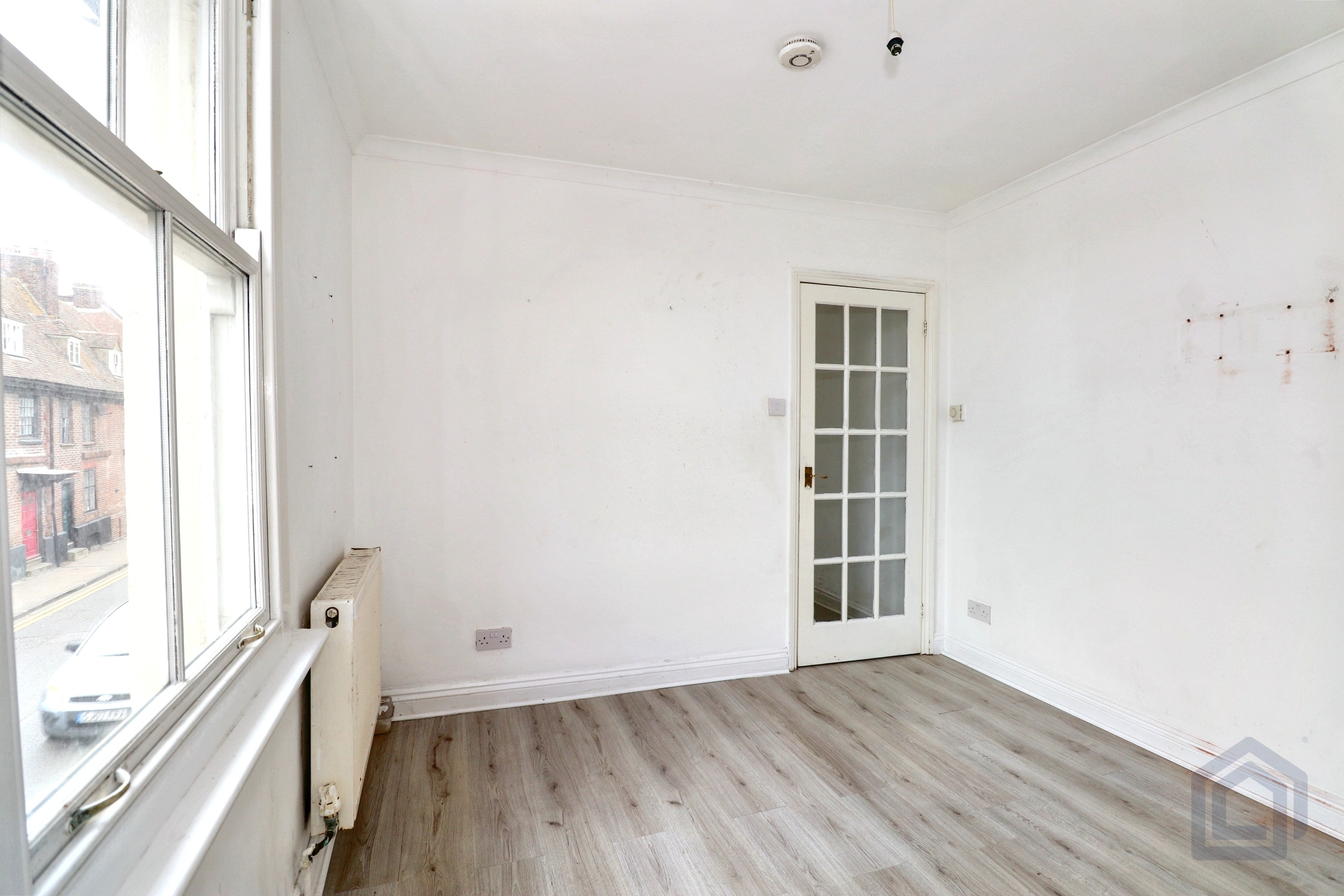 Wincheap, Canterbury, Kent, CT1 3SE