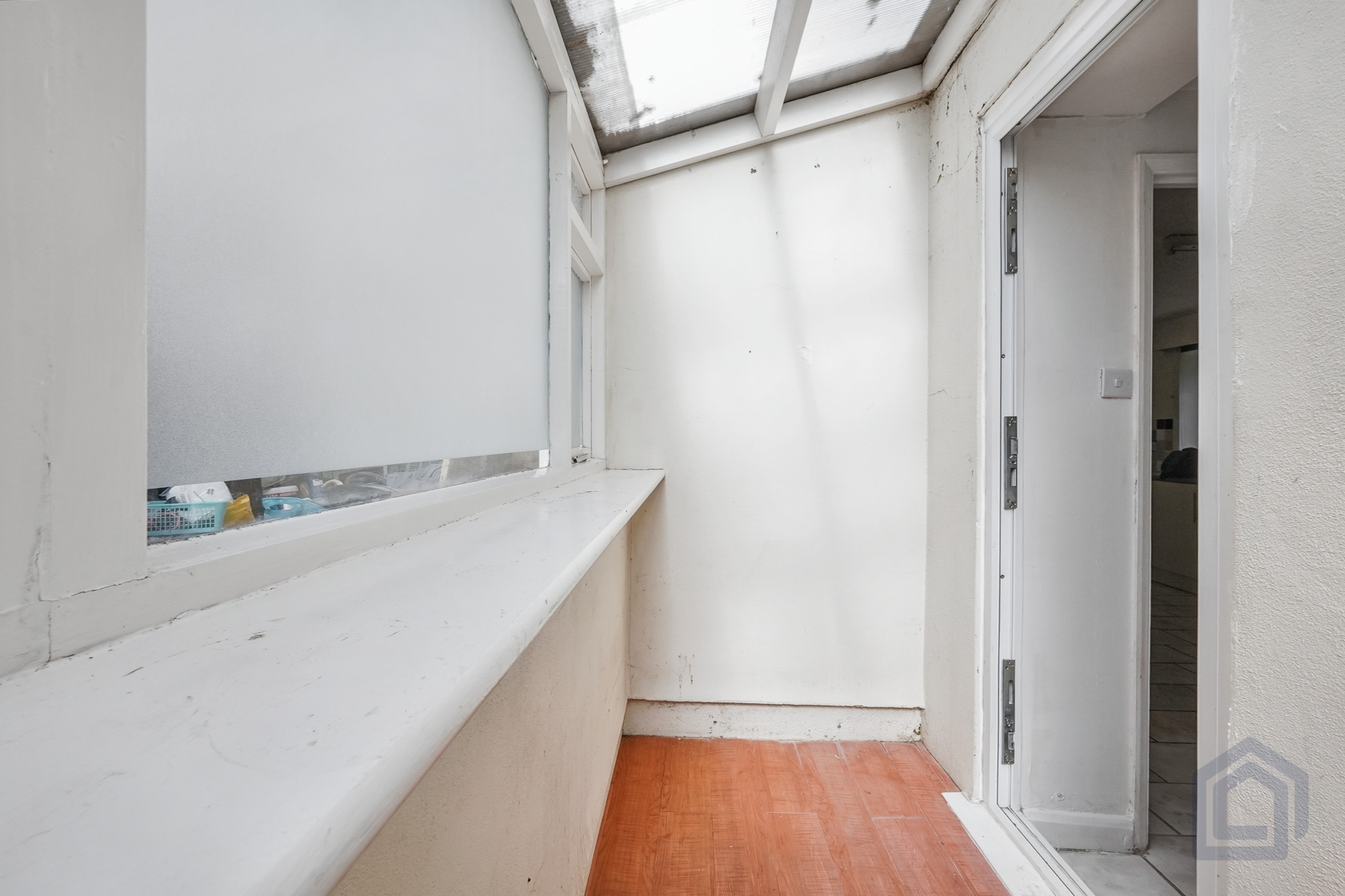 Flat 1, 135 Folkestone Road, Dover, Kent, CT17 9SG