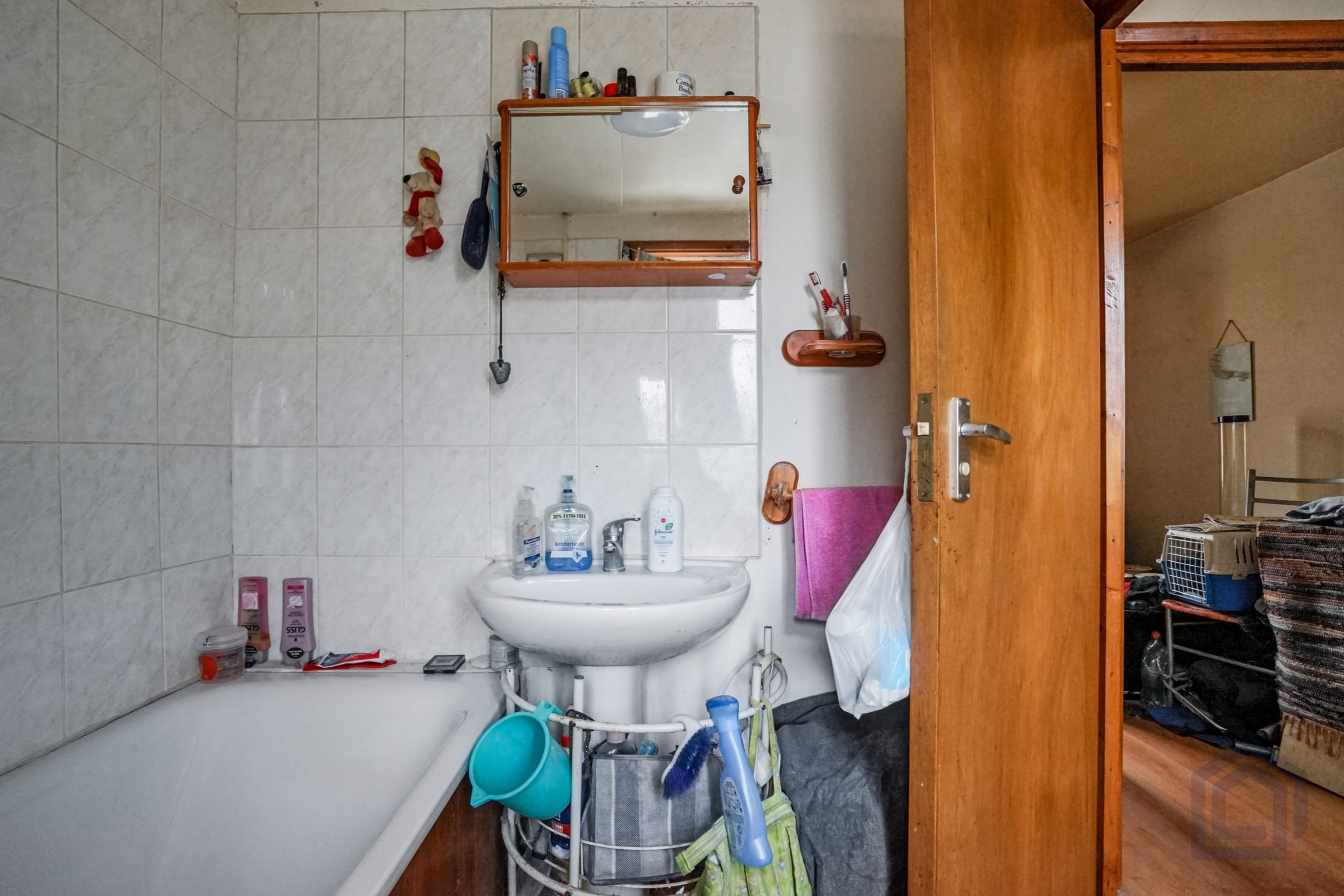  Commercial Property in London