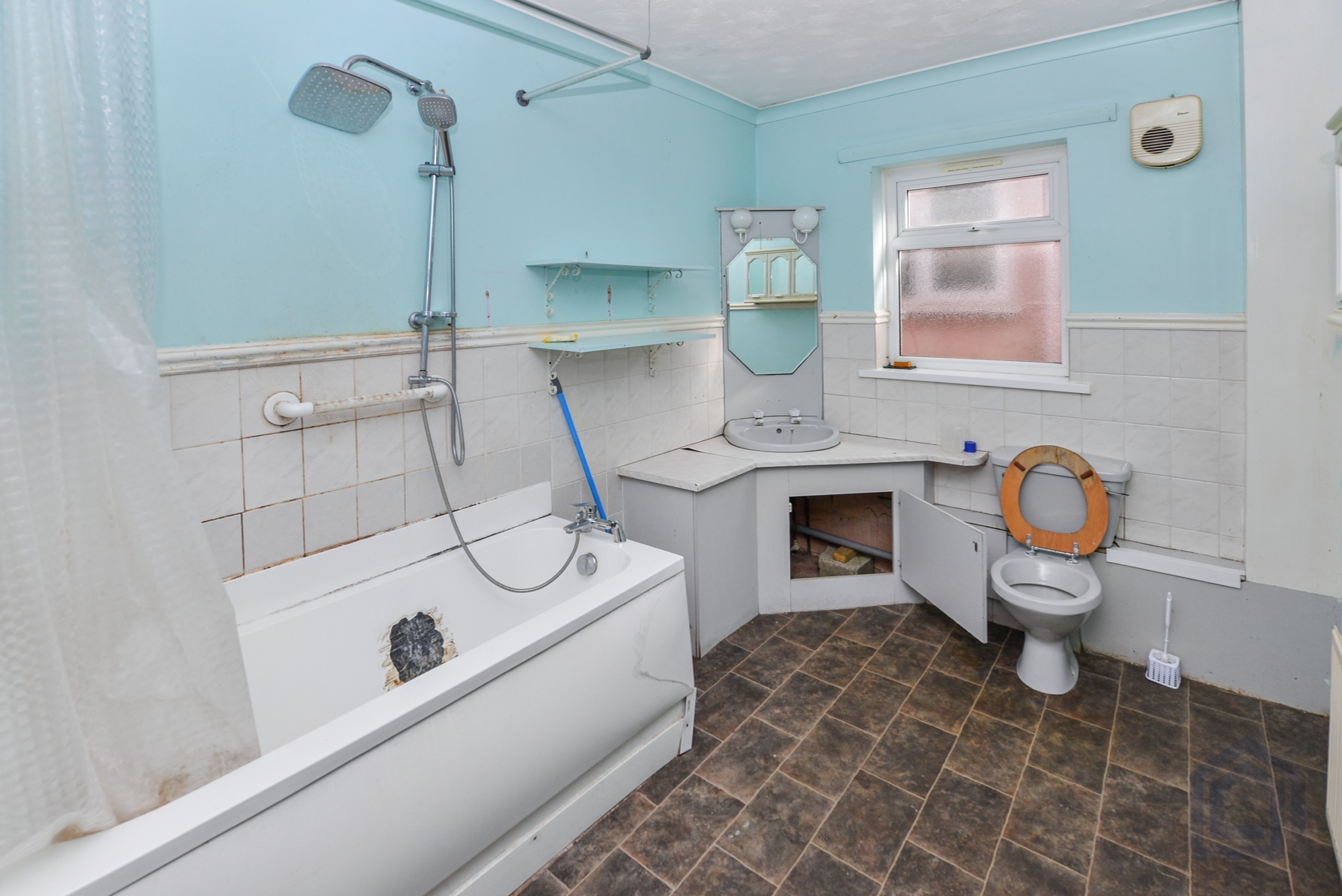 3 Bedroom Bungalow in Birmingham