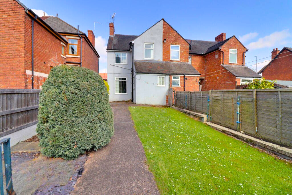 Stone Road, Stafford, Staffordshire, ST16 2RB