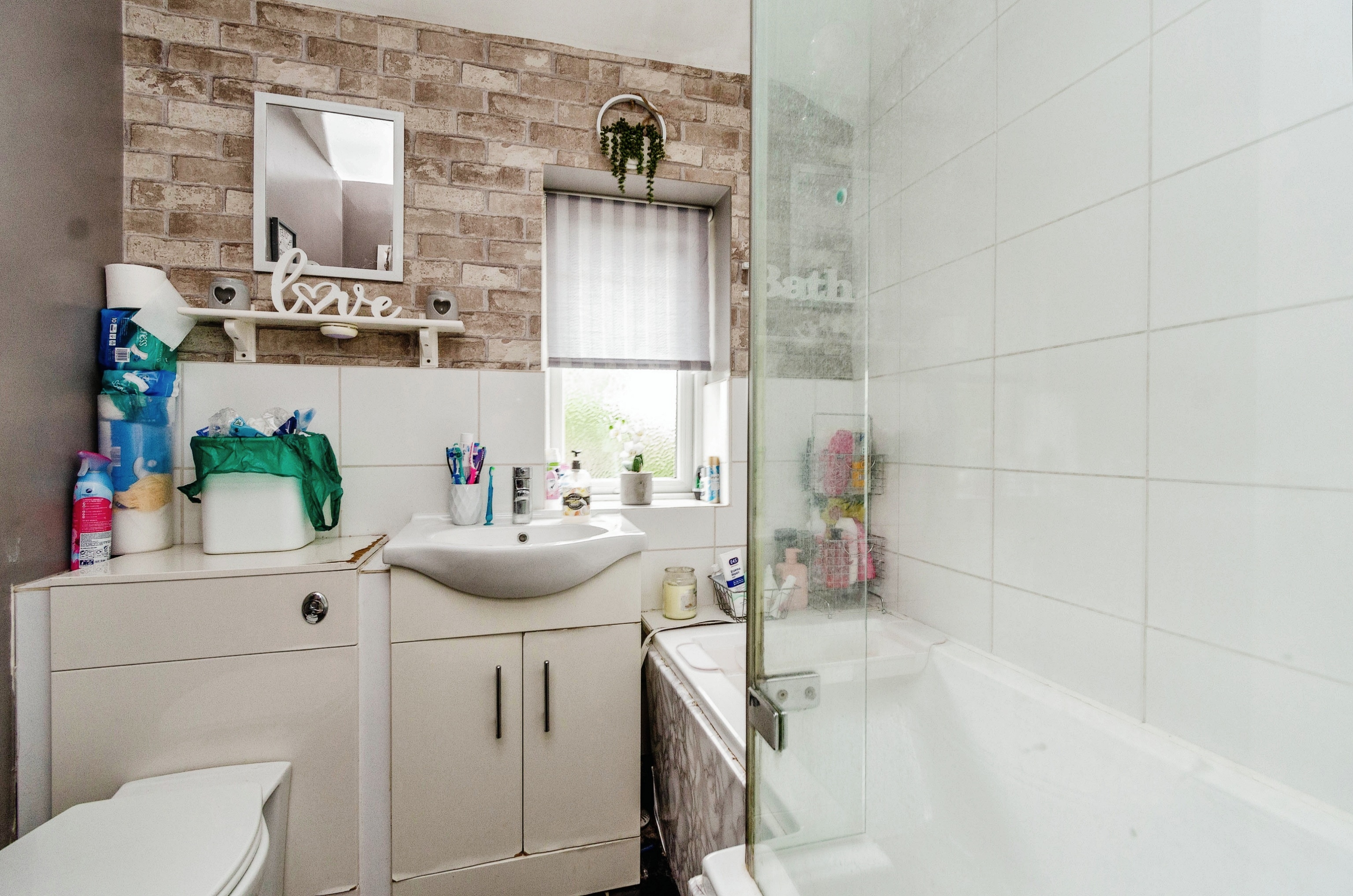 Cadle Road, Wolverhampton, West Midlands, WV10 9SJ