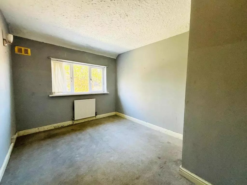 Bentley Mill Lane, Walsall, West Midlands, WS2 0BT