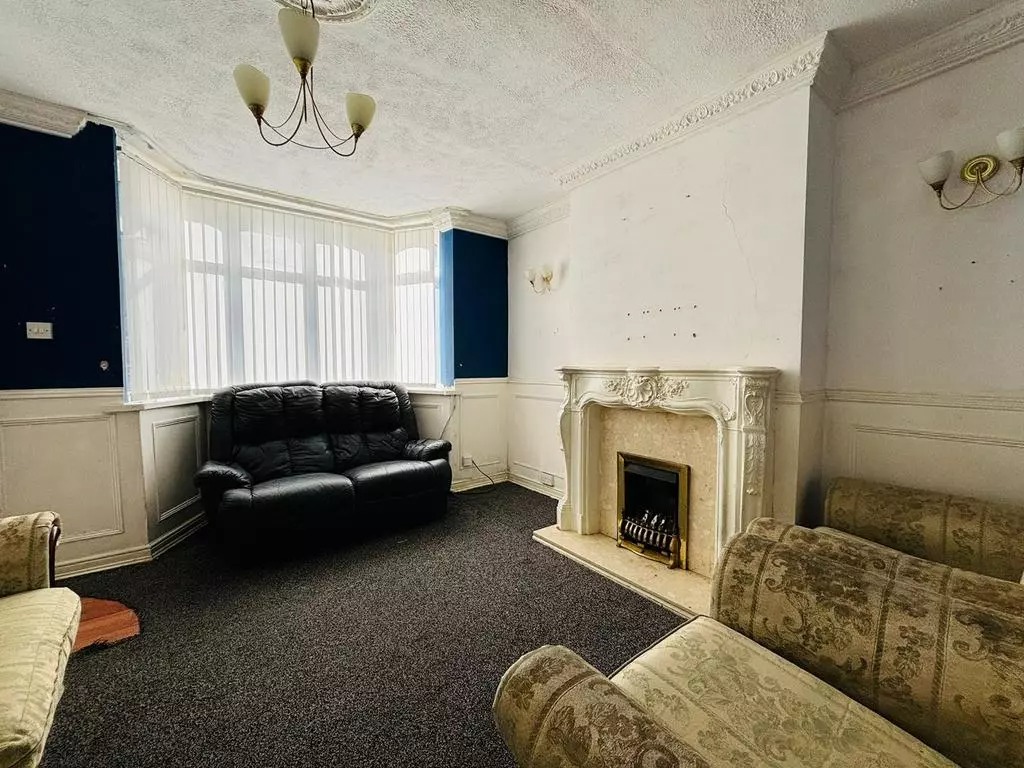 Bentley Mill Lane, Walsall, West Midlands, WS2 0BT