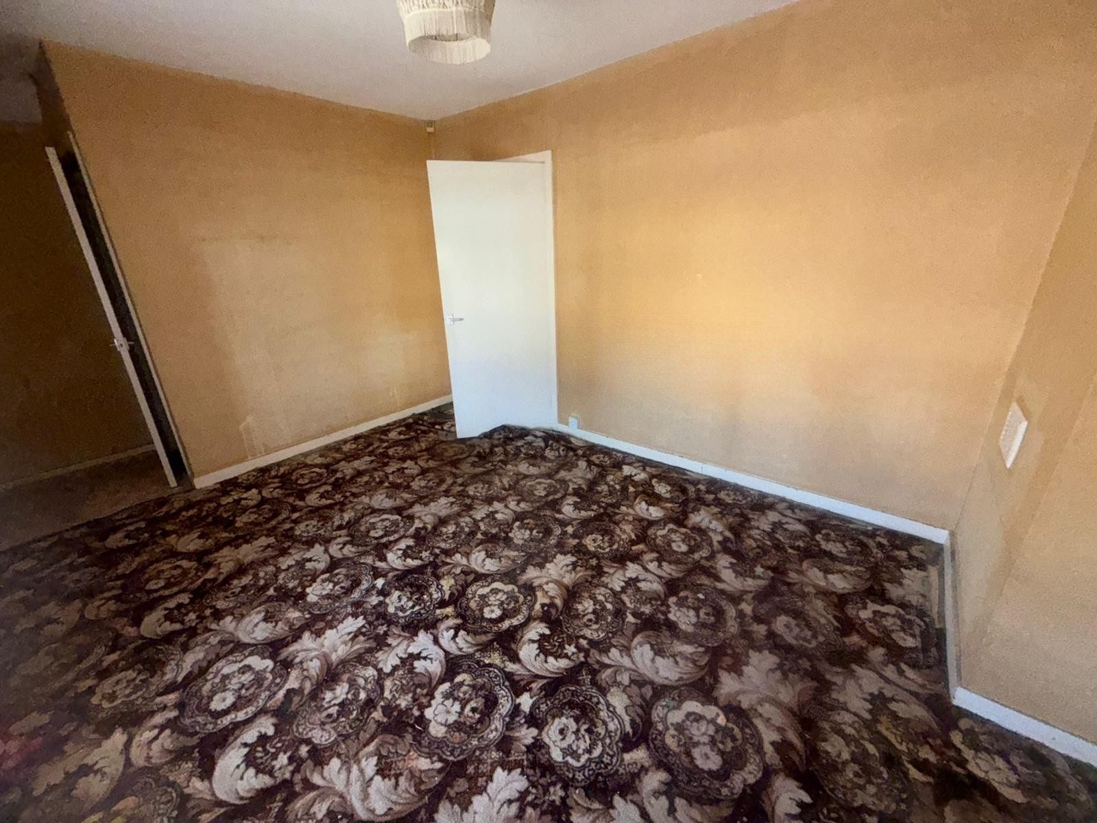 Wingfoot Avenue, Wolverhampton, West Midlands, WV10 9HW