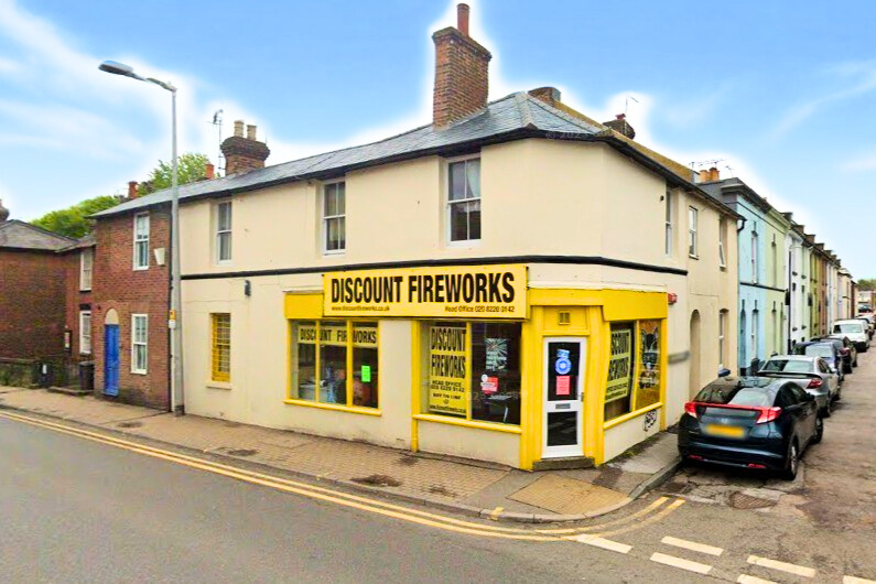 Wincheap, Canterbury, Kent, CT1 3SE