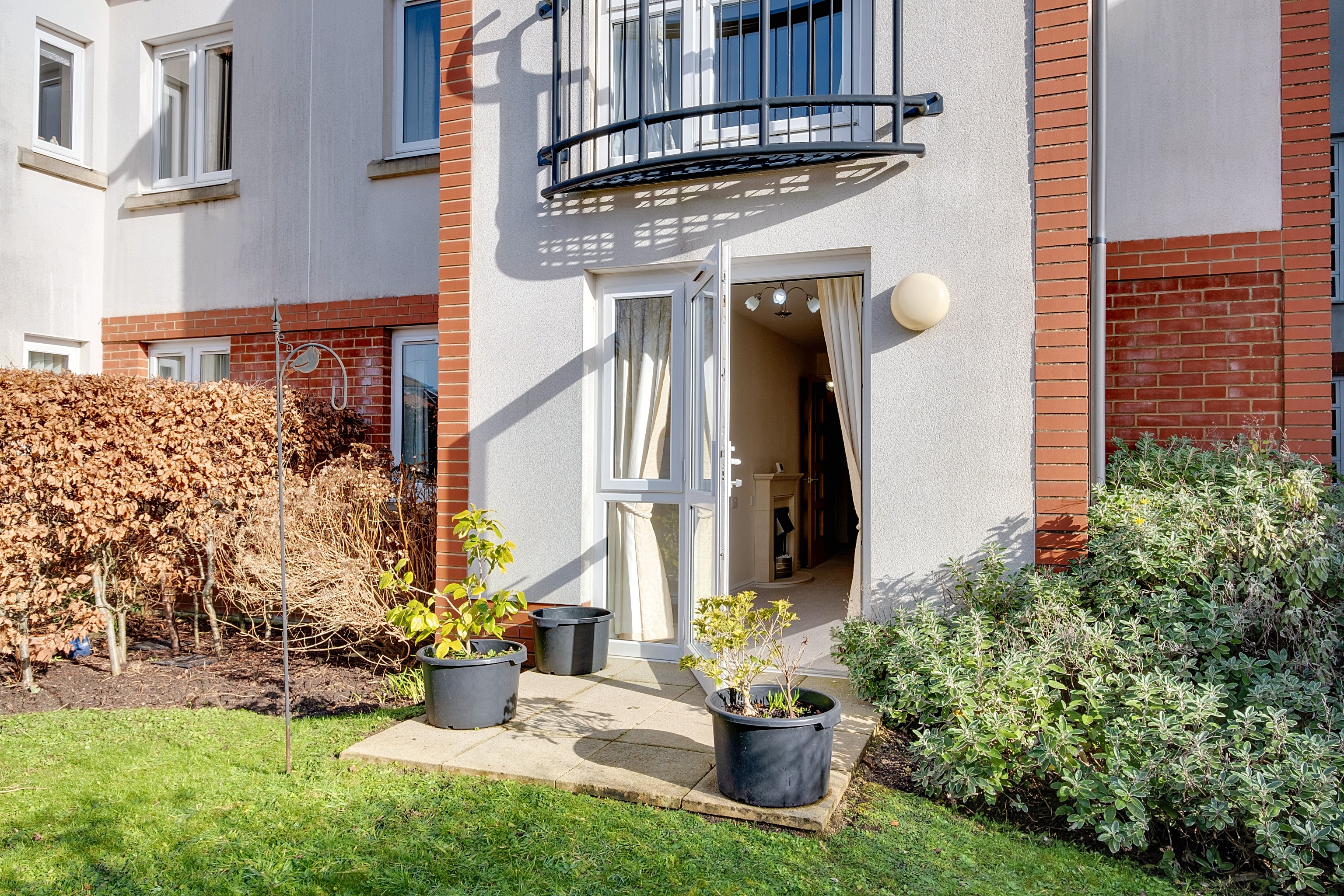 Farringford Court, 1 Avenue Road, Lymington, Hampshire, SO41 9PA