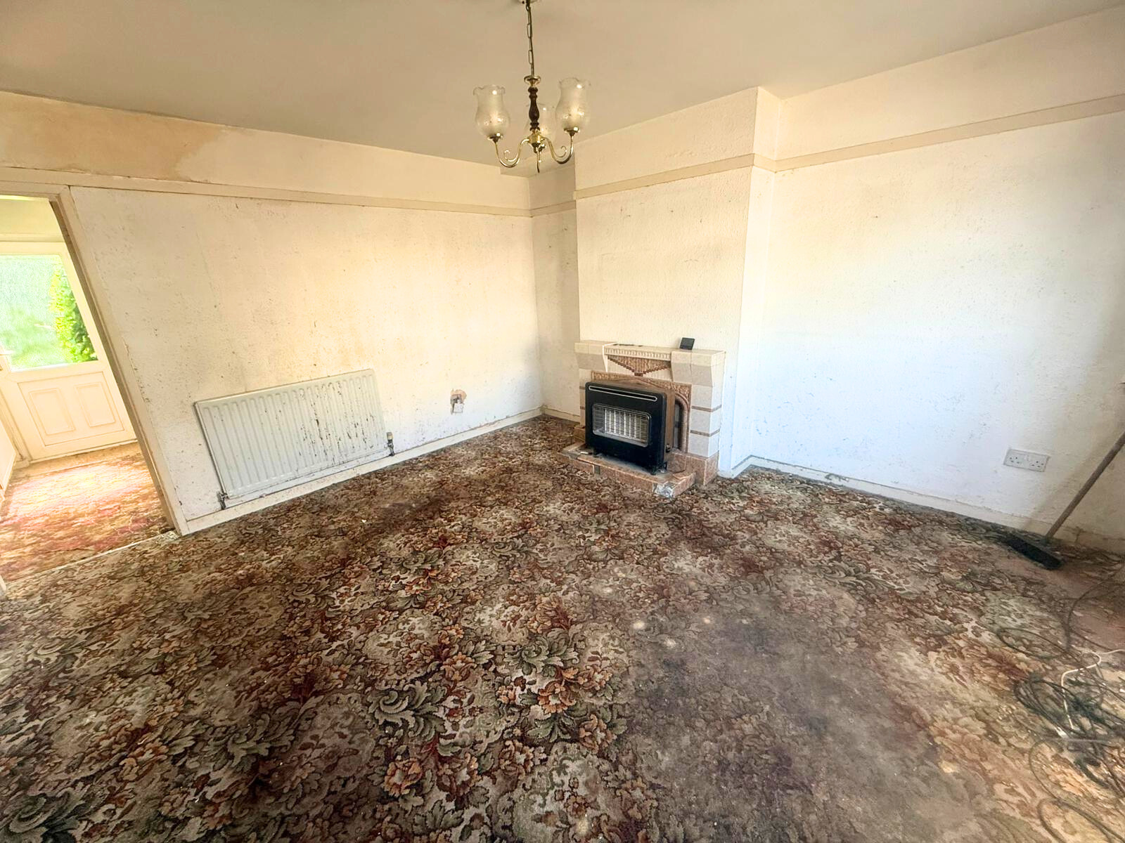 Wingfoot Avenue, Wolverhampton, West Midlands, WV10 9HW