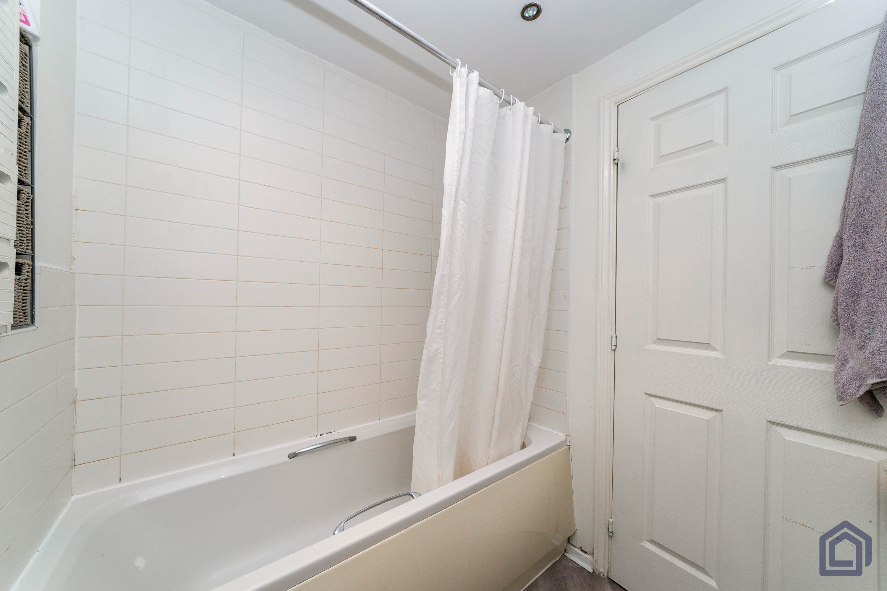 Ellis Court, Merlin Road, Birkenhead, Merseyside, CH42 9QJ