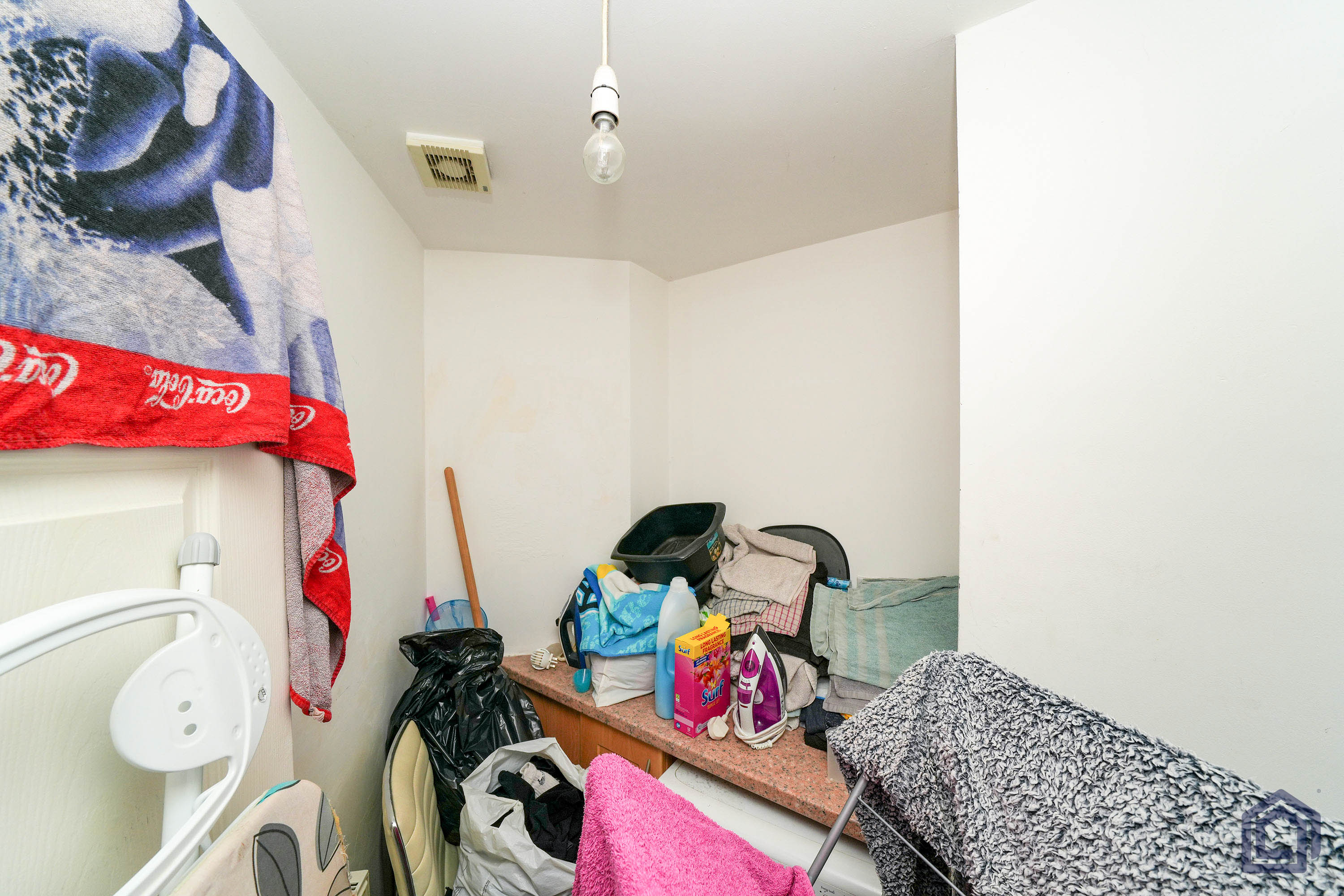 Ellis Court, Merlin Road, Birkenhead, Merseyside, CH42 9QJ