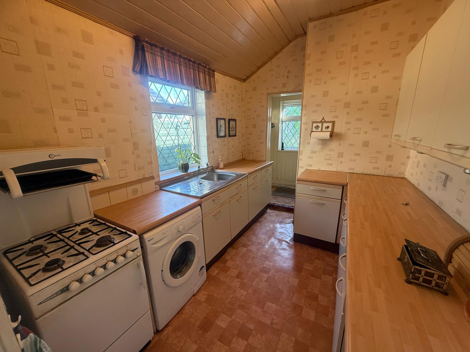 Dimmock Street, Wolverhampton, West Midlands, WV4 6HB