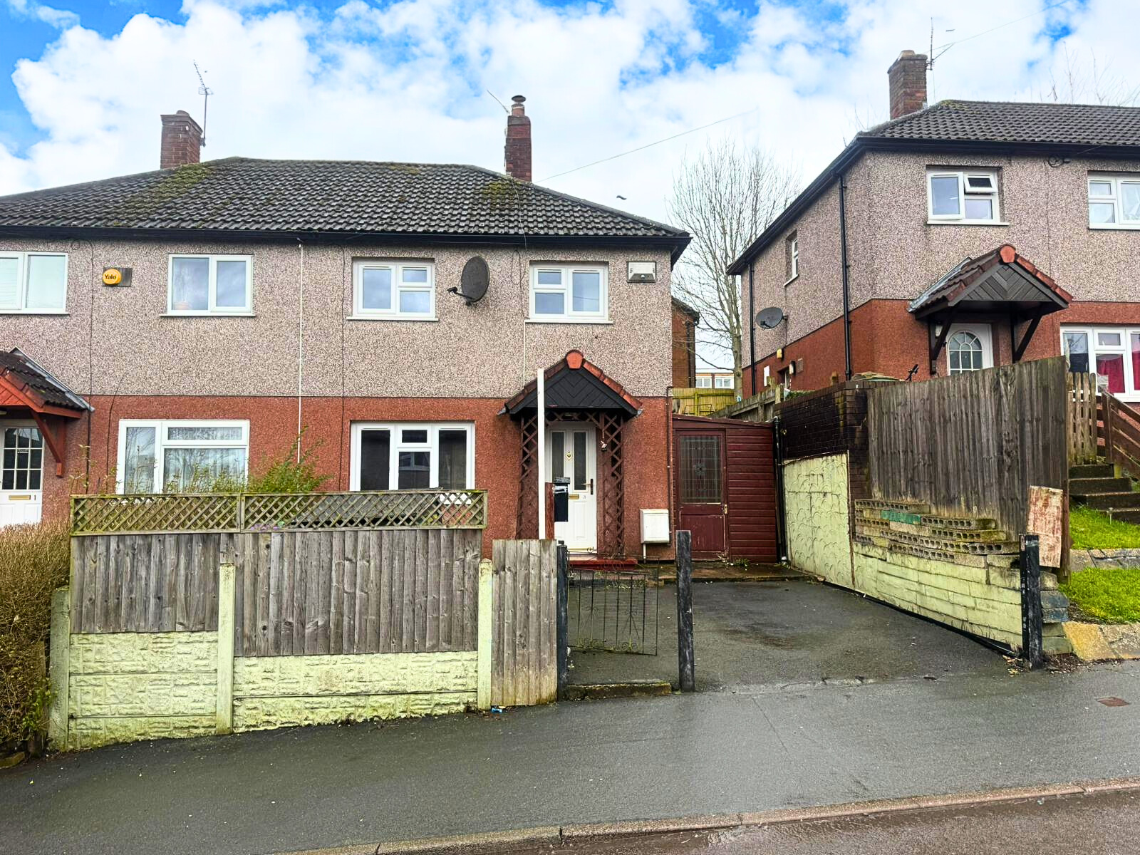 Worcester Road, Telford, Shropshire, TF4 2HY