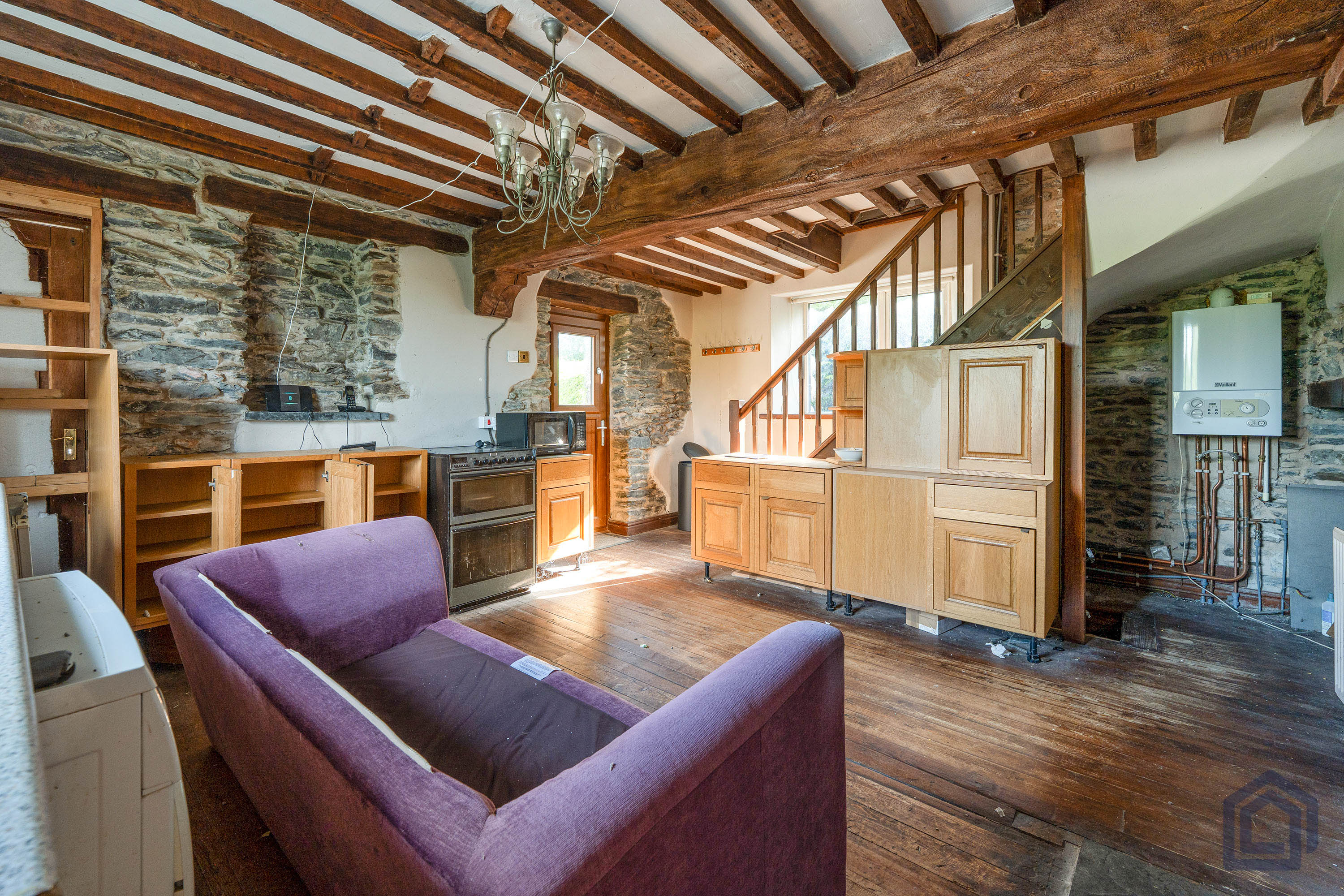 Burneside, Kendal, South Lakeland, LA9 6QZ